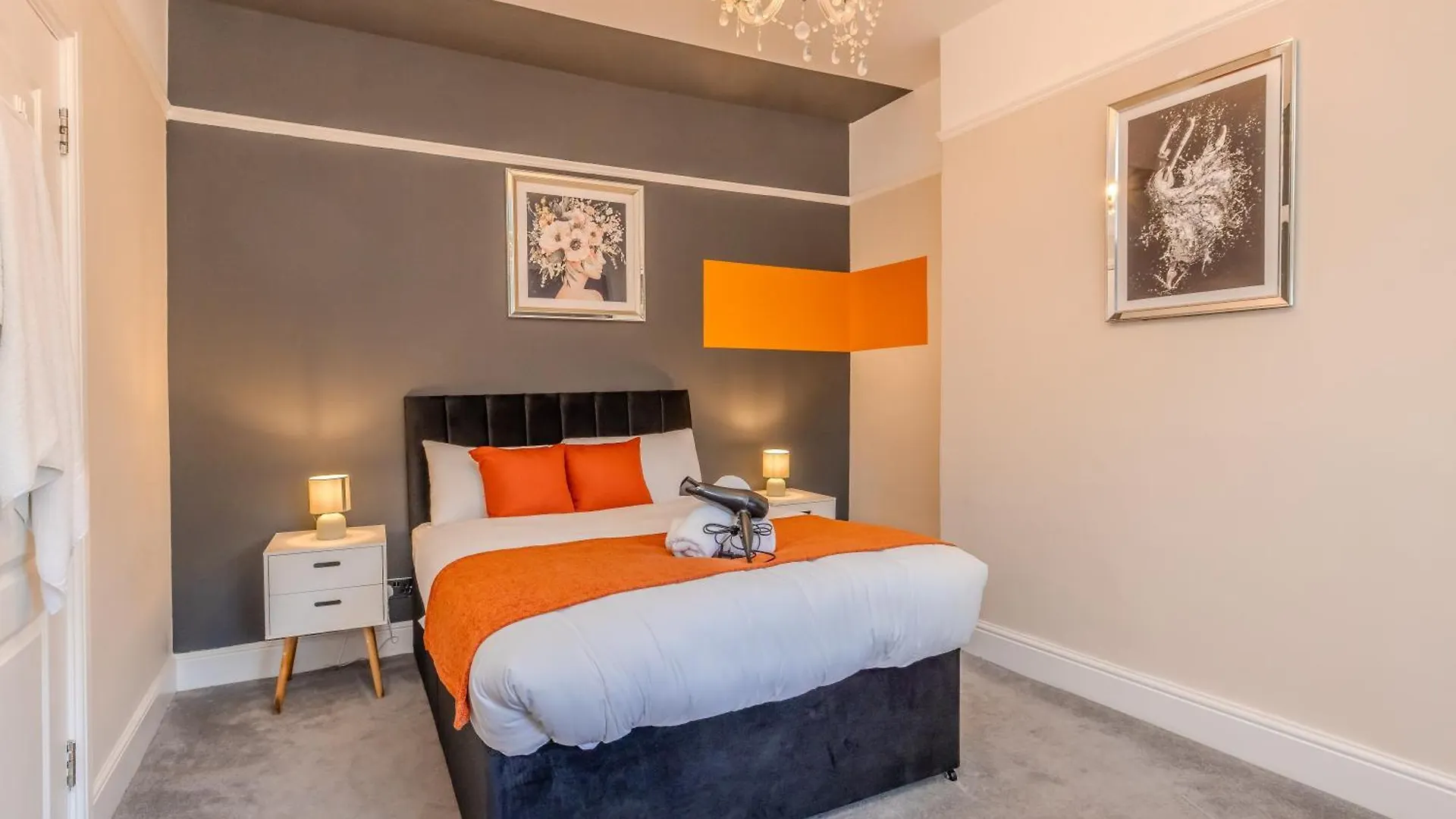 Central Brighton 2Bedroom 1 Bathroom Flat Next To Brighton Beach